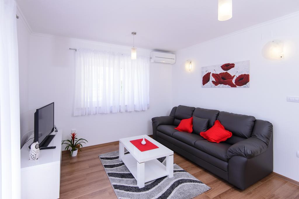 Apartment Violeta 1 With Private Terrace دوبروفينك الغرفة الصورة