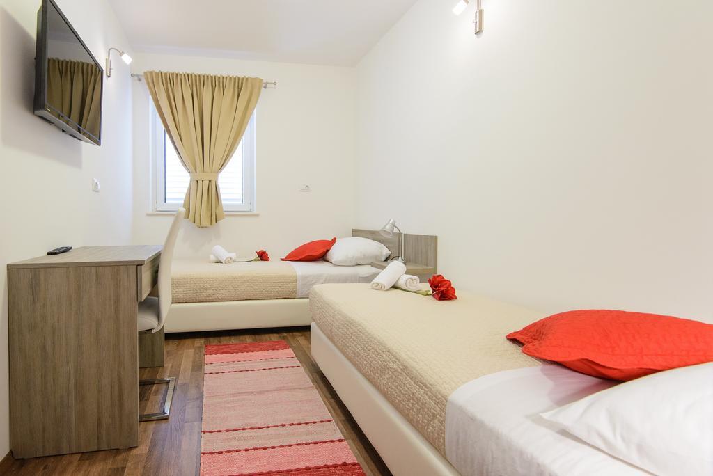 Apartment Violeta 1 With Private Terrace دوبروفينك الغرفة الصورة