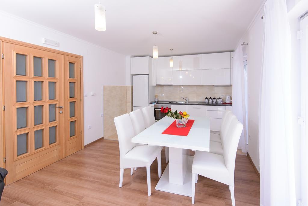 Apartment Violeta 1 With Private Terrace دوبروفينك الغرفة الصورة